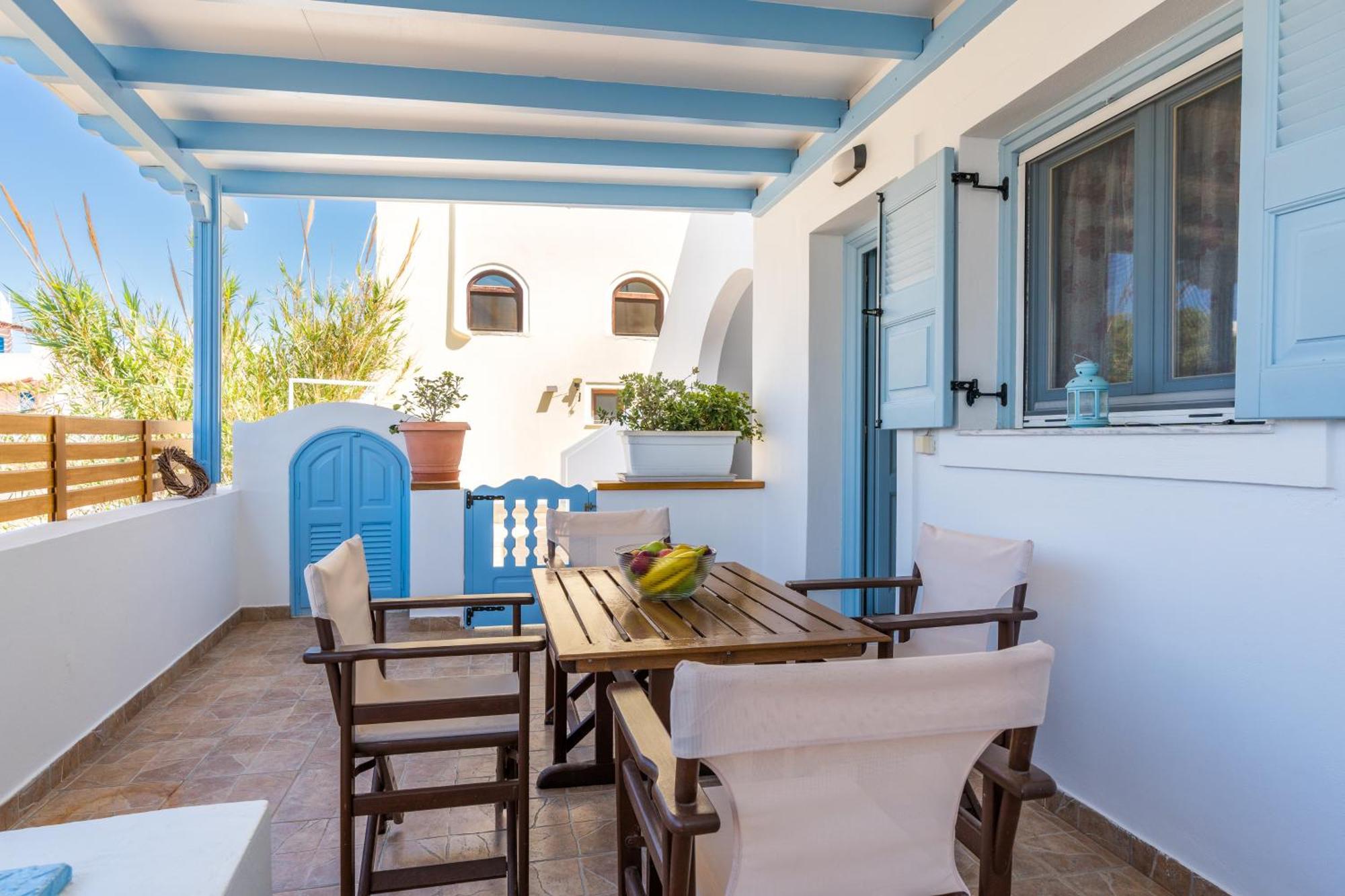 Blue Eyes Beach Villas Monólithos Esterno foto